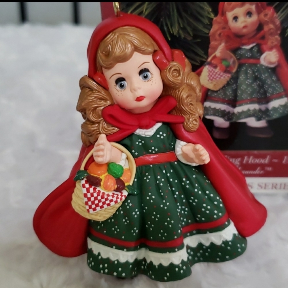Madame Alexander Little Red Riding Hood